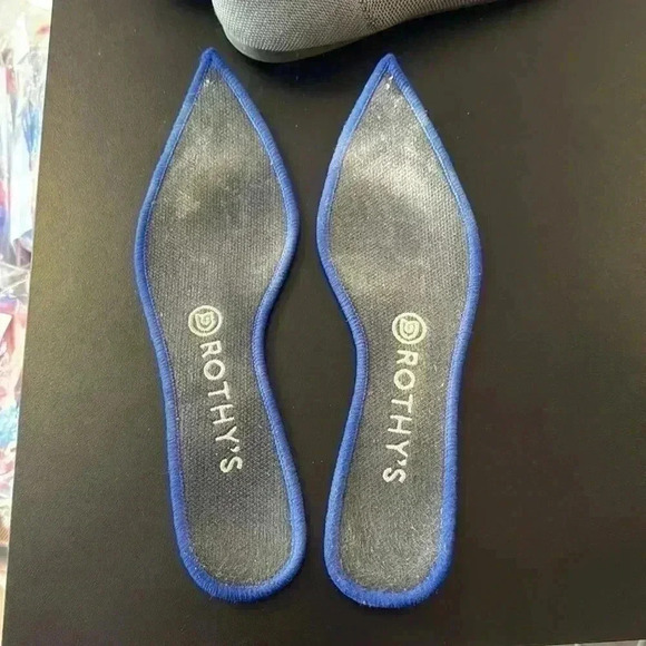 Rothy’s The Point shoe. Women’s size 8.5. Cloud Grey Birdeye. - Picture 8 of 9